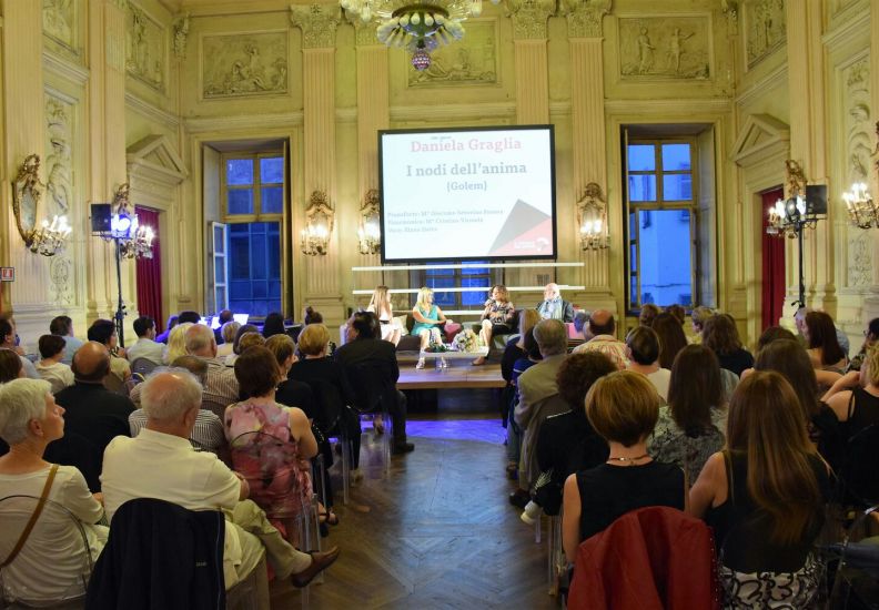 9 giugno 2017 alle ore 21 I nodi dell'anima di Daniela Graglia al Circolo dei Lettori